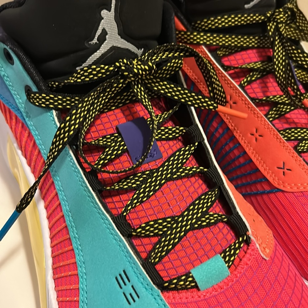 Nike Jordan 35 Low Player Edition Size 14 Green Yellow Red White Black Pink Blue - Picture 10 of 11